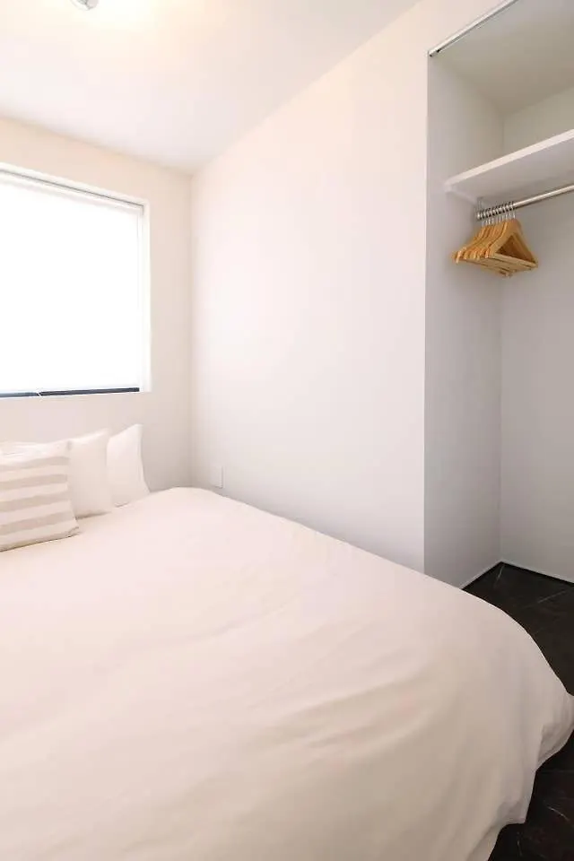 Bhotel Komachi - Breakfast Included - Central Stay 広島市 アパート